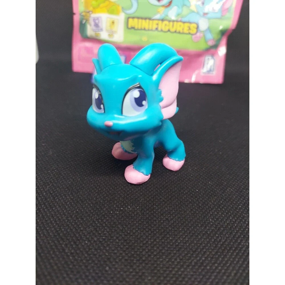 Neopets Phatmojo Minifigure Blind Bag Acara with Bag and Code